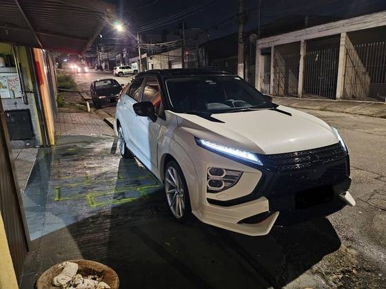 MITSUBISHI ECLIPSE CROSS 1.5 MIVEC TURBO GASOLINA HPE-S S-AWC SPORT CVT